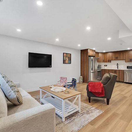 2 Bedroom Cozy Basement Secondary Suite YYC Exterior foto